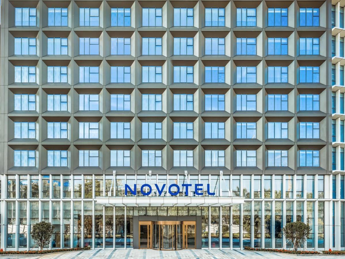 Novotel Guangzhou Baiyun Airport - Canton Fair Free Shuttle Bus & Official Registration Agency Eksteriør billede